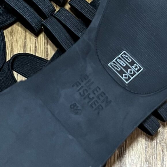 NEW Eileen Fisher Rato Stretch Black Sandal Sz 8.5 - Picture 8 of 8